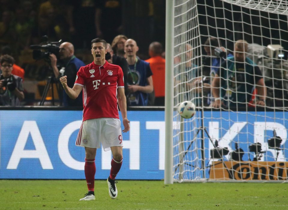 Robert Lewandowski is ready to force through a move to Real Madrid - even if Bayern Munich don't want to sell