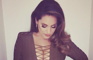 Kelly Brook puts on seriously busty display as she films new TV show