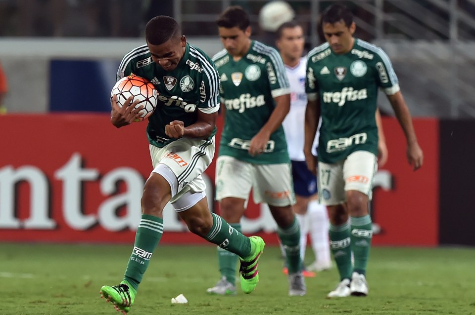 Gabriel Jesus (L) of Brazils Palmeiras, celebrates his goal against Uruguay's Nacional, during their 2016 Copa Libertadores football match held at Allianz Parque stadium, in Sao Paulo, Brazil, on March 9, 2016. AFP PHOTO / Nelson ALMEIDA / AFP / NELSON ALMEIDA (Photo credit should read NELSON ALMEIDA/AFP/Getty Images)