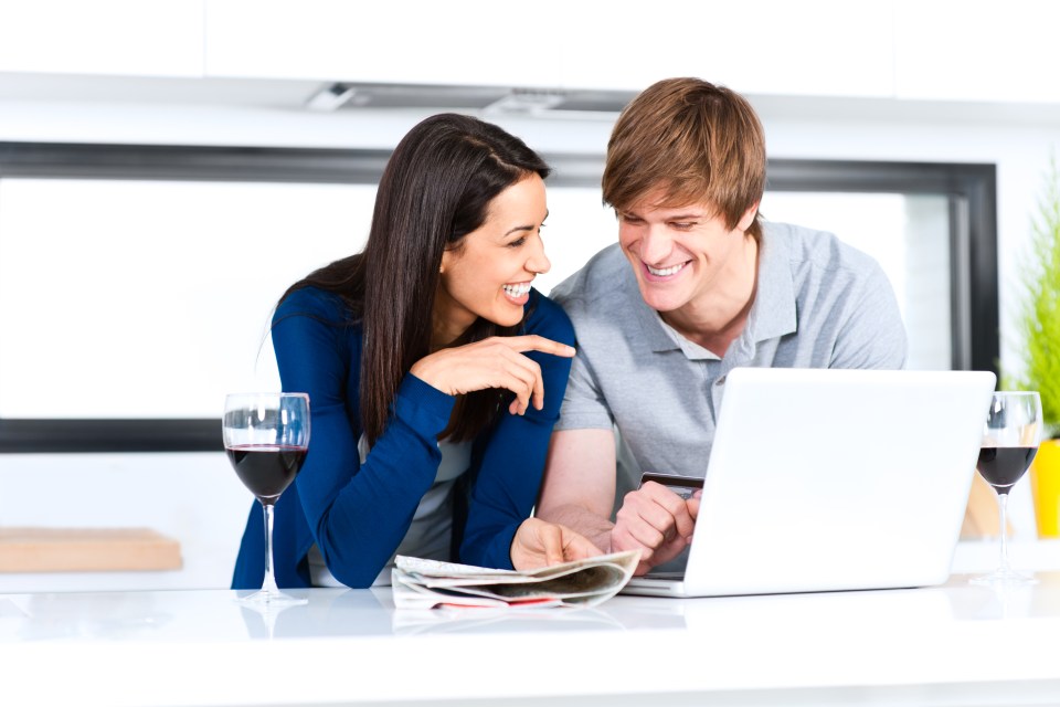 Couple shopping online