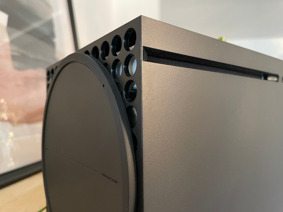The console can stand vertically, or lie on its side