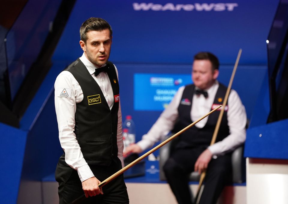 Mark Selby held a three-frame lead heading into the evening session and finished the job
