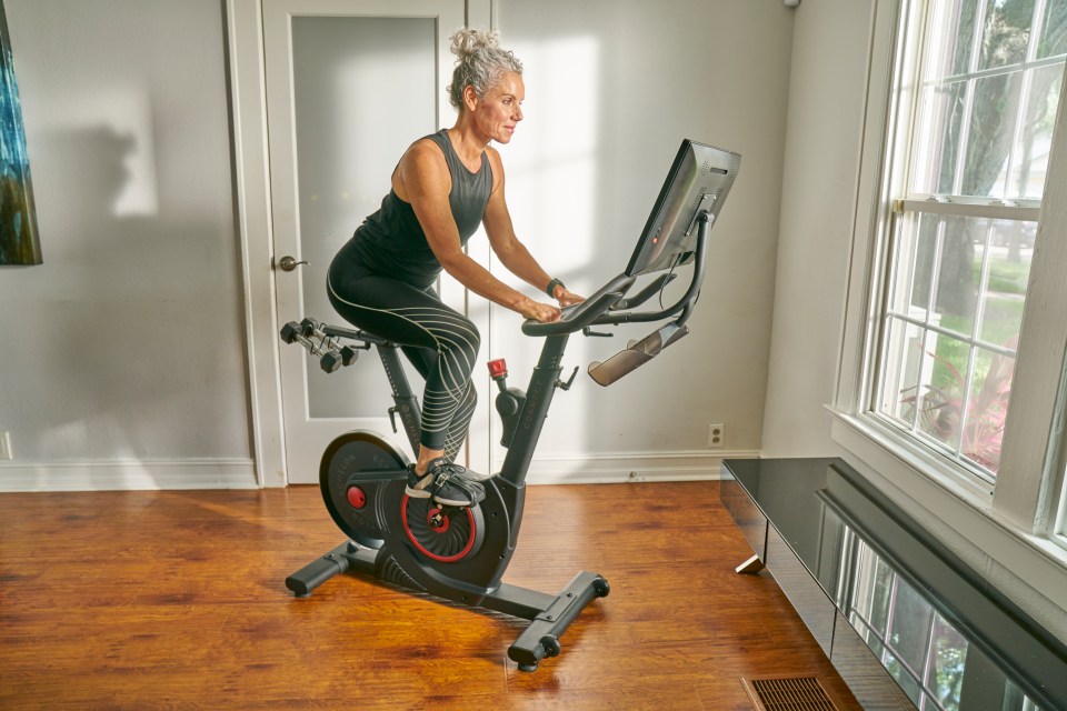 We put the Echelon Smart Connect EX-5S through it's paces