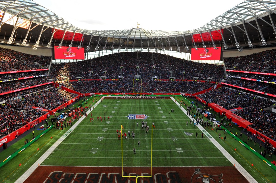  Tottenham Stadium hosted an NFL game between the Seattle Seahawks and the Oakland Raiders before the pandemic hit