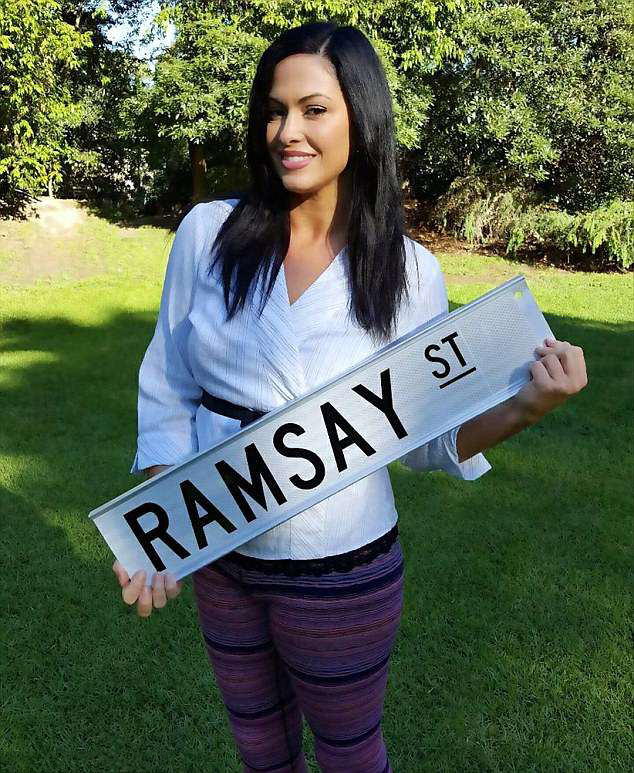 Nicola Charles played Sarah Beaumont on Neighbours from 1996 to 1999