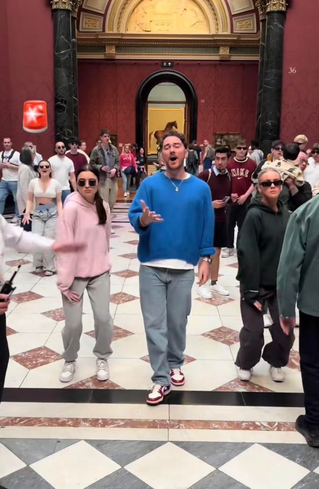 Ducrot performed his new single 'Heaven' at the National Gallery in London on TikTok with a flash mob turning up