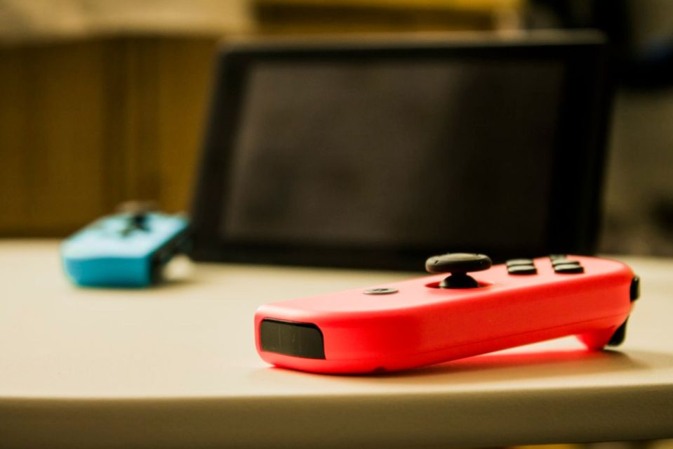 Nintendo Switch owners rush to buy classic 90s game currently landing in baskets for only 89p