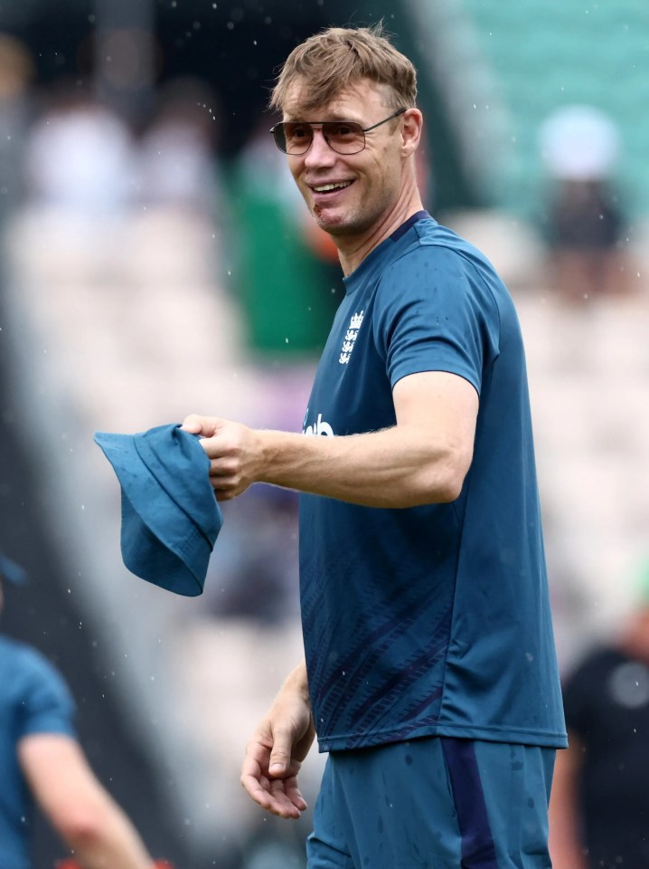 The cricket legend has been helping the England team this week