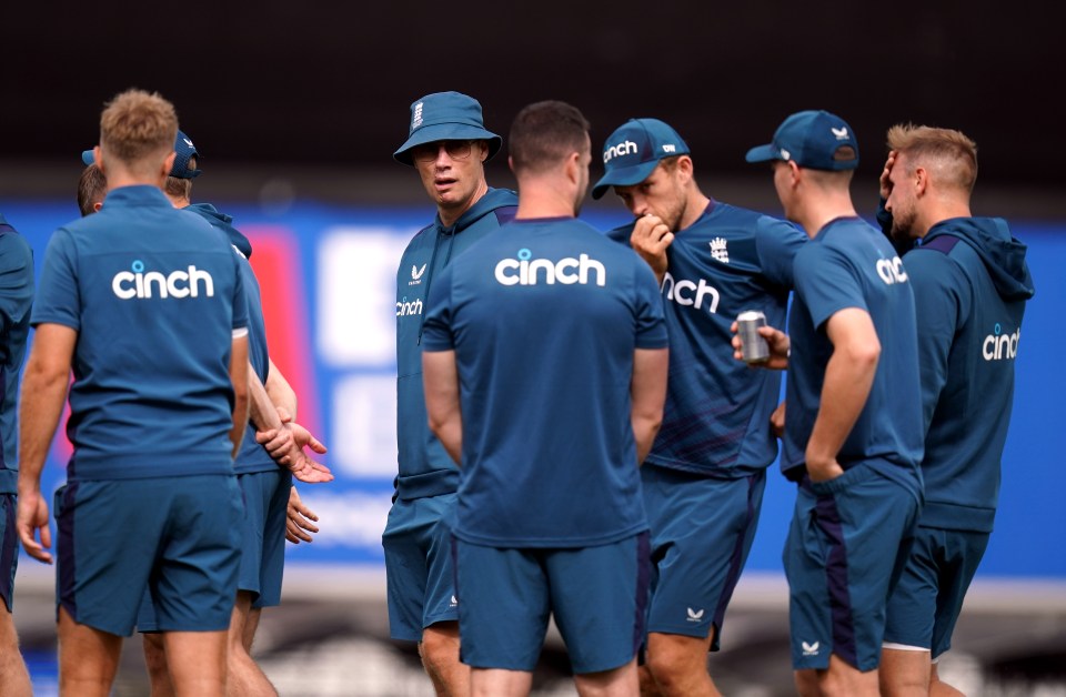 Chris Woakes and Reece Topley have praised his influence on the players