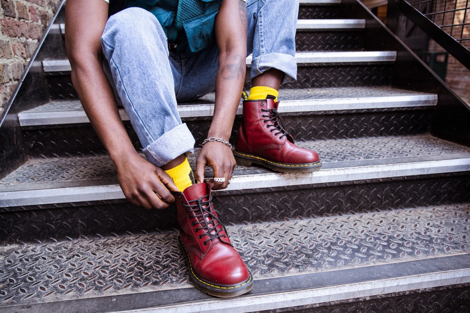 dr-martens-black-friday
