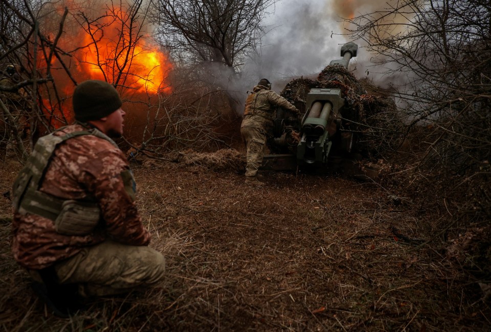 Ukrainian troops shoot at Russians on the frontline in Kherson, March 12