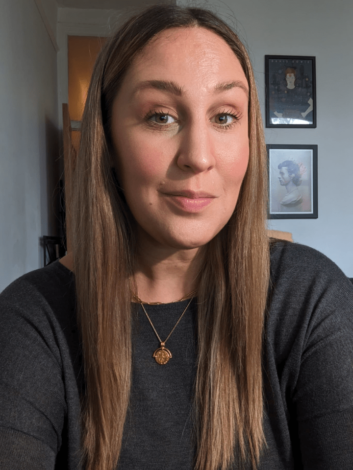 dyson-airstrait-review