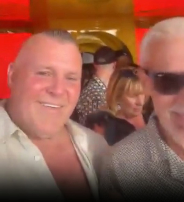 Wayne Lineker has turned to Eddy Ellwood