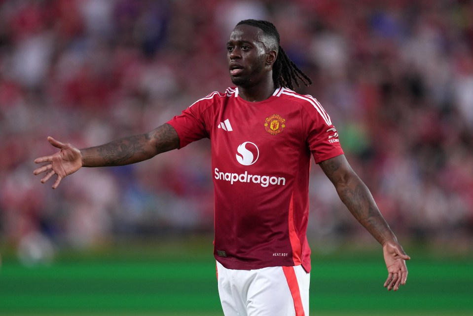 Aaron Wan-Bissaka looked a bit worn out in the humidity