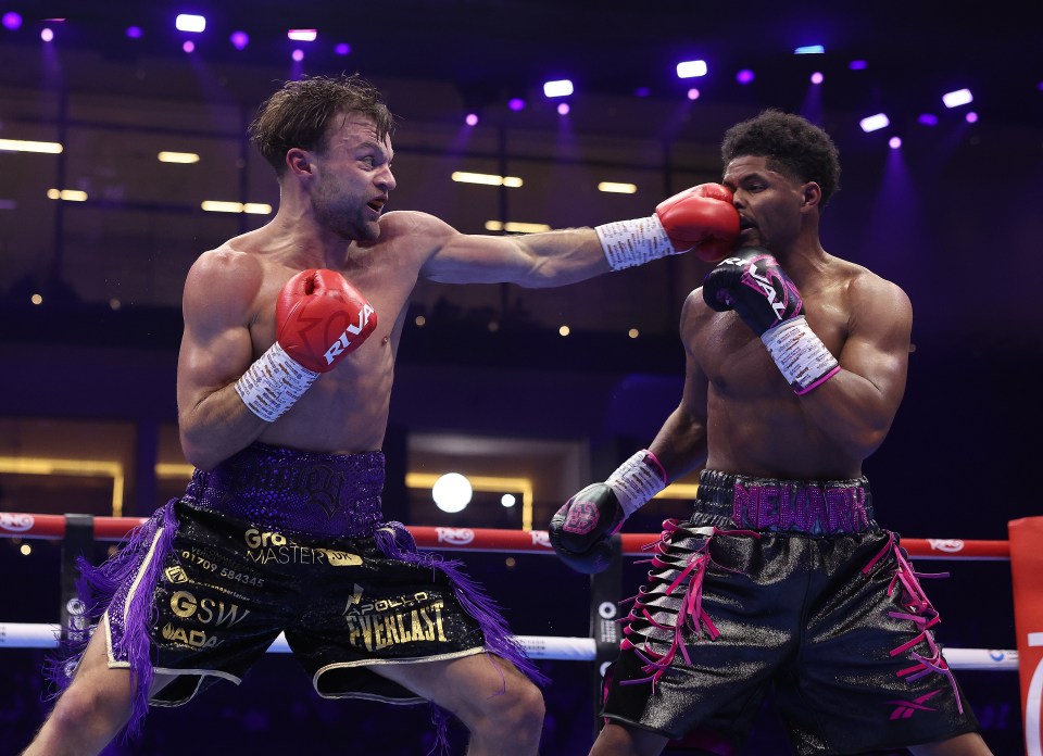 Shakur Stevenson boxing Josh Padley.