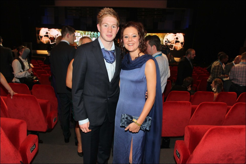 Kevin De Bruyne and his girlfriend at an awards ceremony.