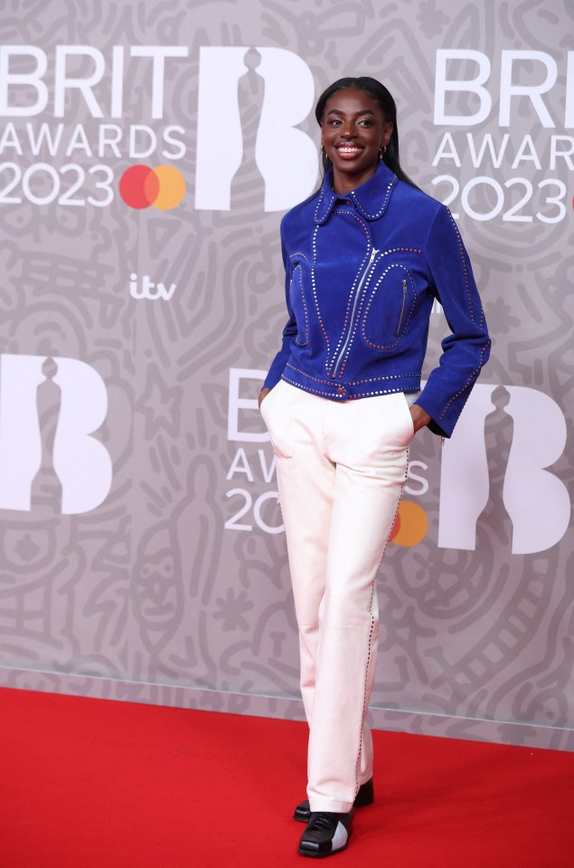 Cat Burns at the BRIT Awards 2023.
