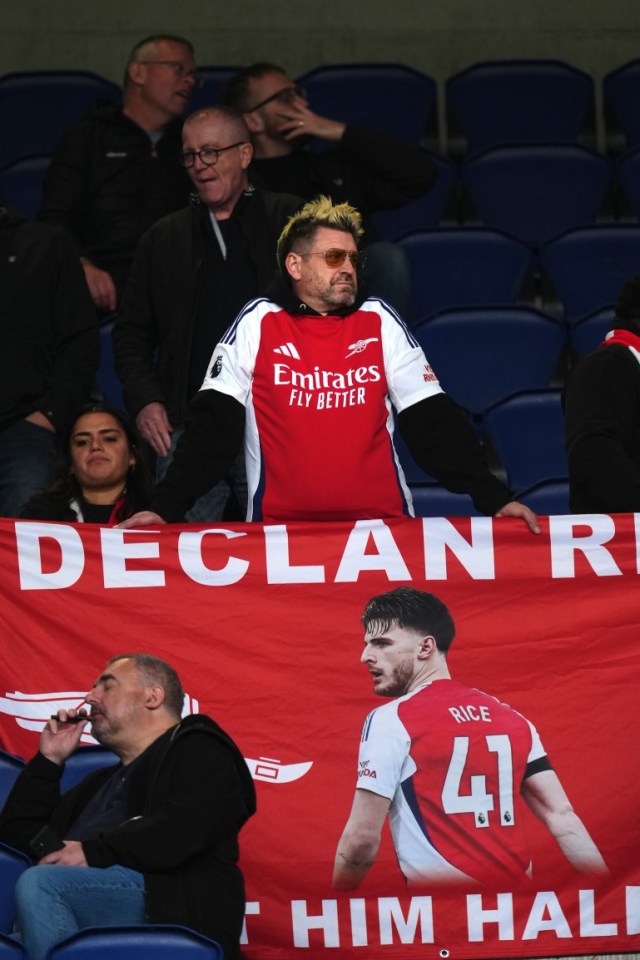 Arsenal fans before the UEFA Champions League semi final, second leg match at the Parc des Princes in Paris, France. Picture date: Wednesday May 7, 2025. PA Photo. See PA story SOCCER Arsenal. Photo credit should read: Adam Davy/PA Wire. RESTRICTIONS: Use subject to restrictions. Editorial use only, no commercial use without prior consent from rights holder.