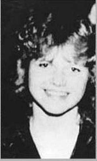 Black and white photo of Theresa Janus, a victim of the Tylenol Murders.